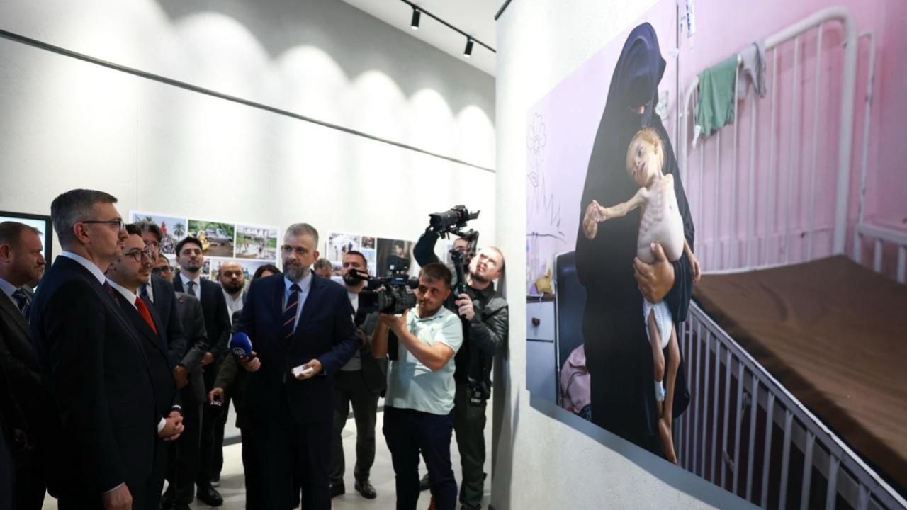 İletişim Başkanı Duran'dan İstanbul Photo Awards 2026 Sergisine Dair Açıklama