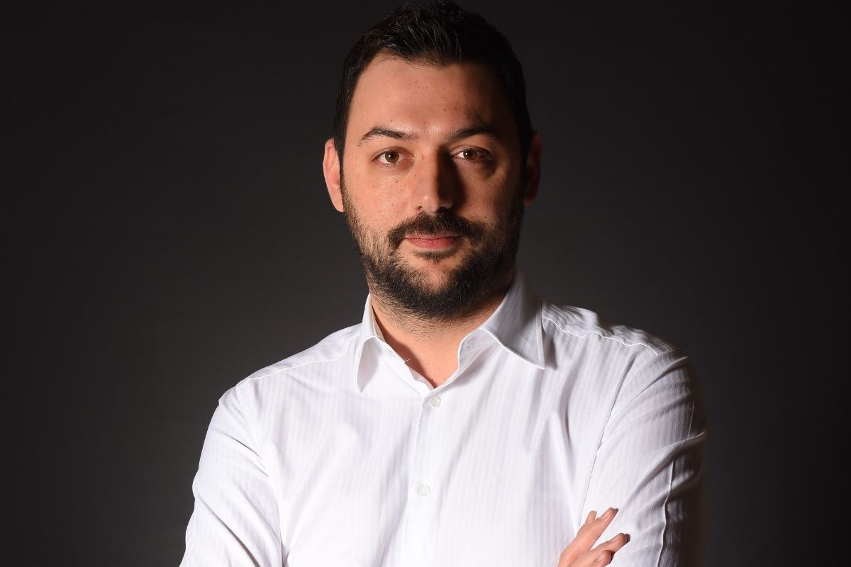 emre tezel7256.jpg
