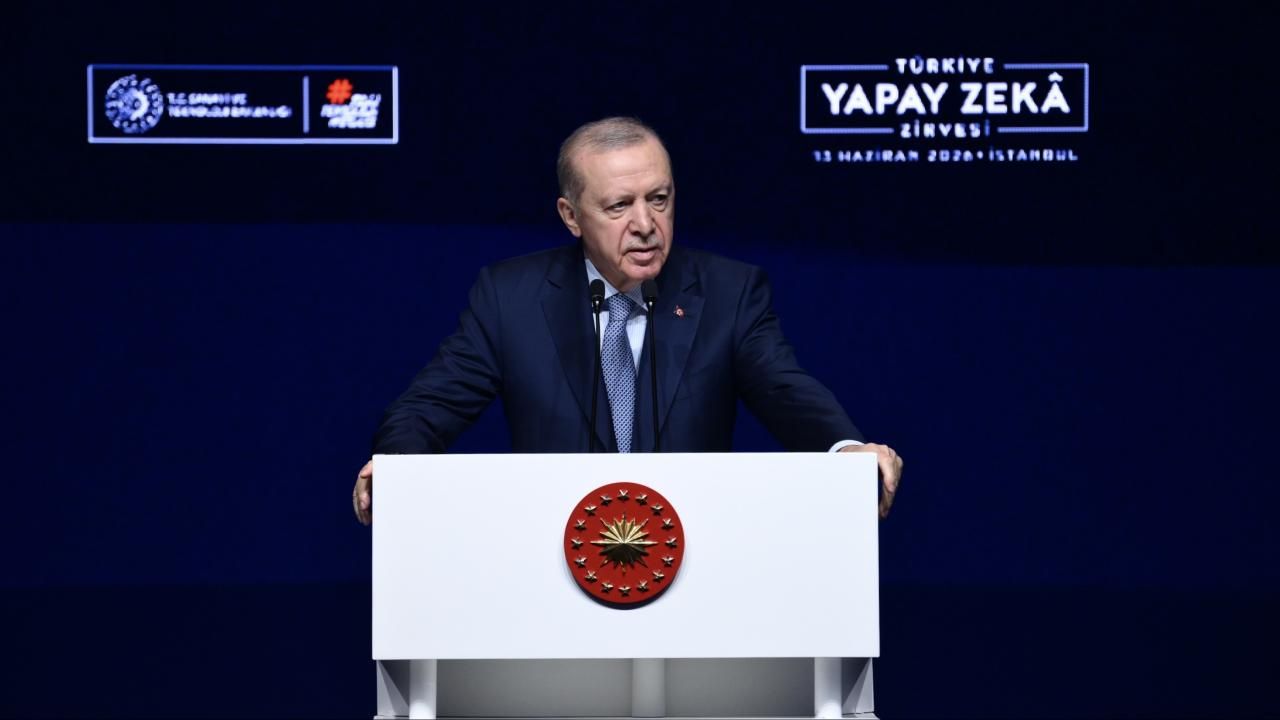 Erdoğan: Türkiye'yi Yapay Zeka Çağının Öncüleri Arasına Taşıyacağız